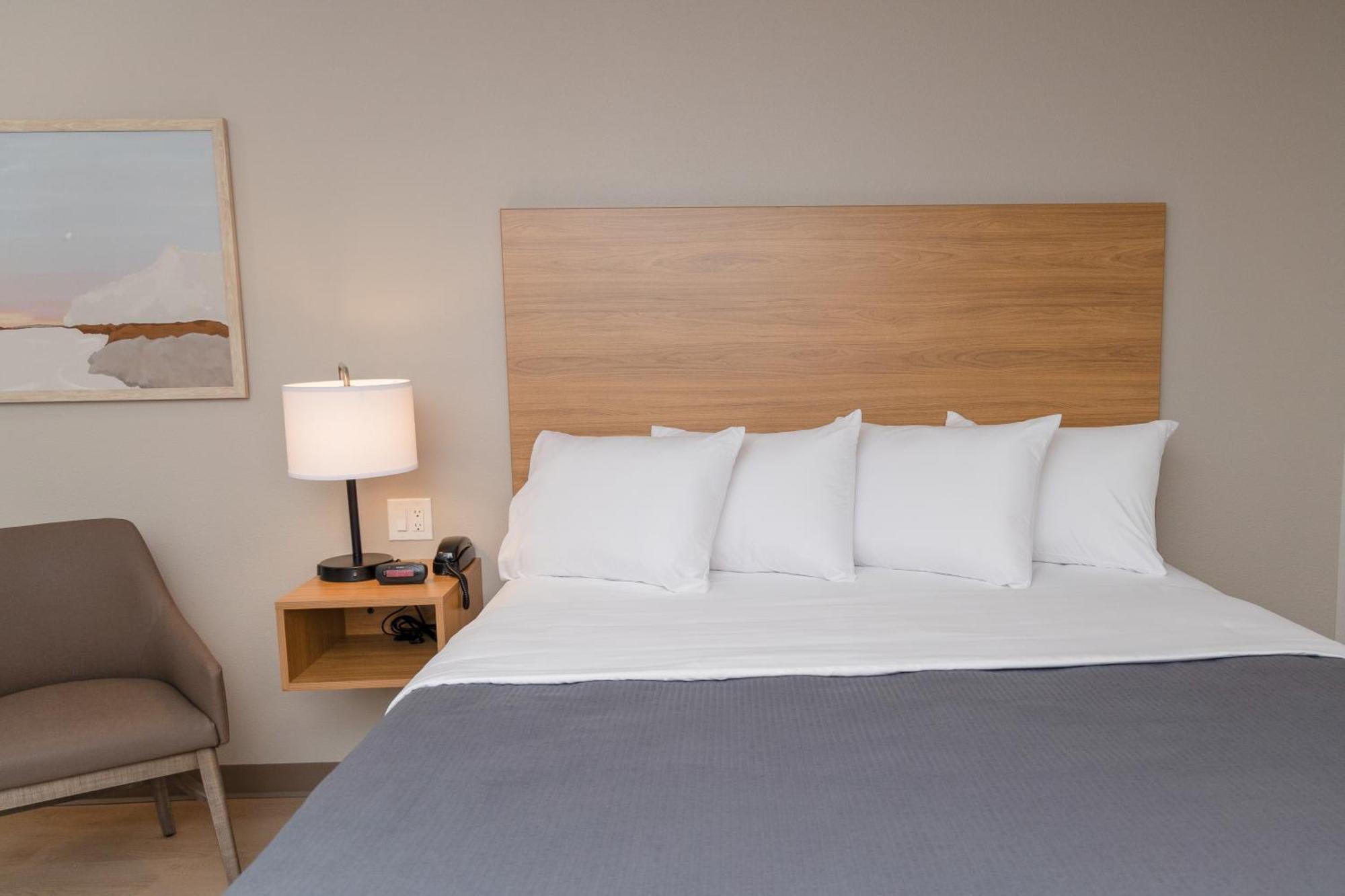 Livaway Suites Tri-Cities-Richland Eksteriør billede
